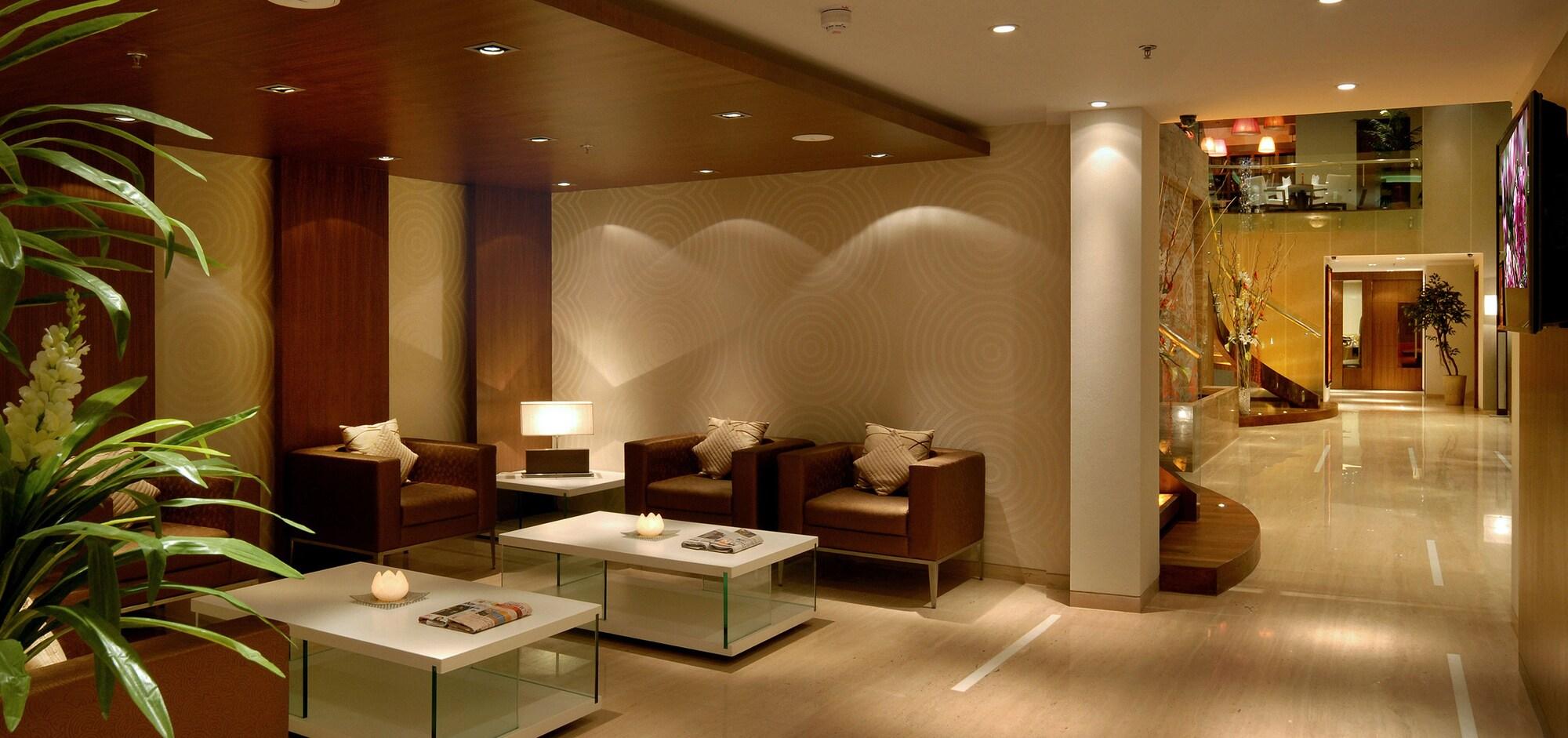 Vista Lobby Fortune Select Exotica, Navi Mumbai - Member ITC Hotels' Group