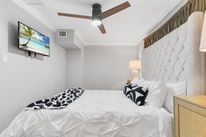 Alquiler Vacacional - 2 Mansions Pool Garden & BBQ Sleeps 22-8 BR