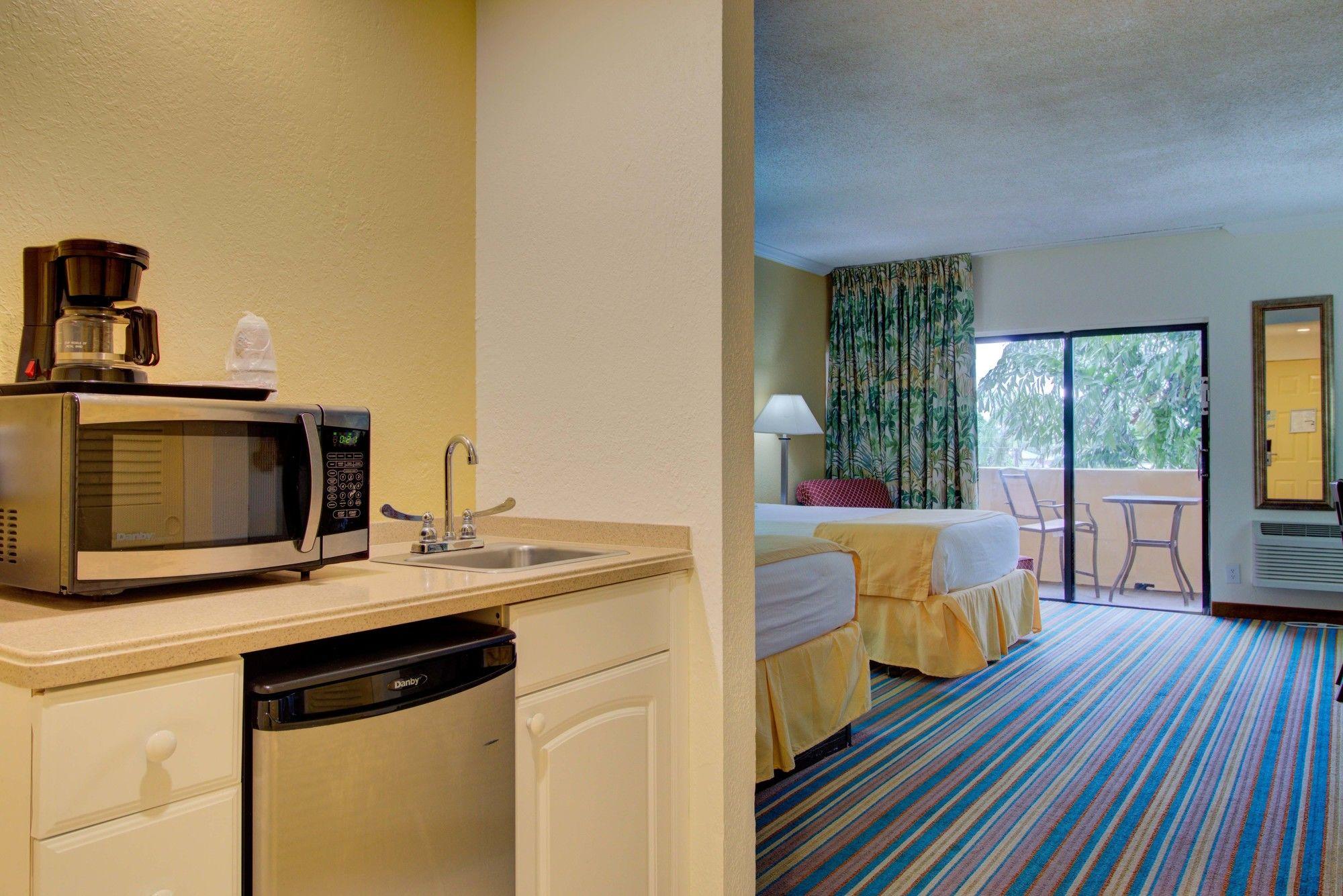 Equipamiento de Habitación Boca Raton Plaza Hotel & Suites