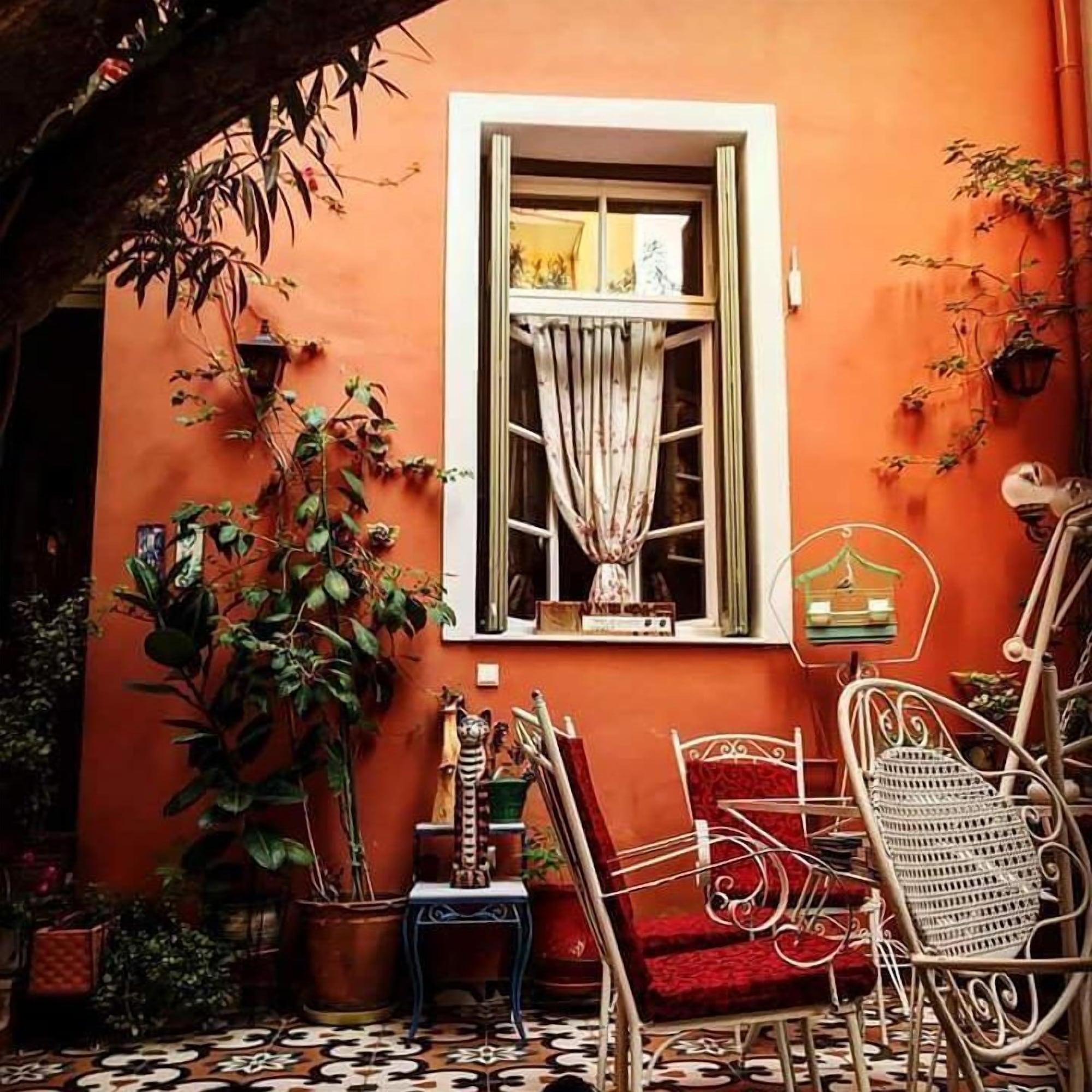 Varios Athens Quinta - Hostel