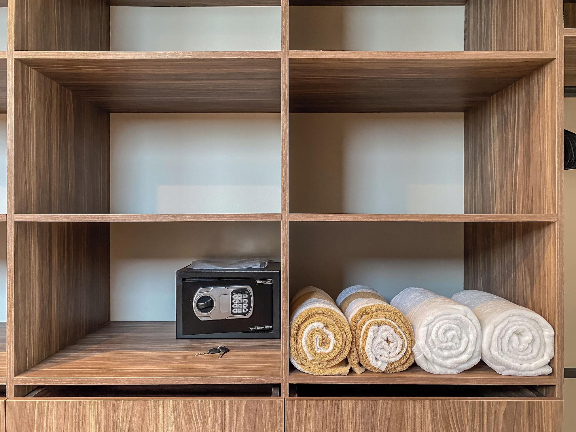 Set de Habitación Almare by Andiani Travel