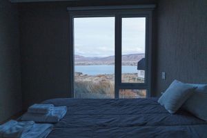 Alojamiento - Gran casa con vista panorámica al lago