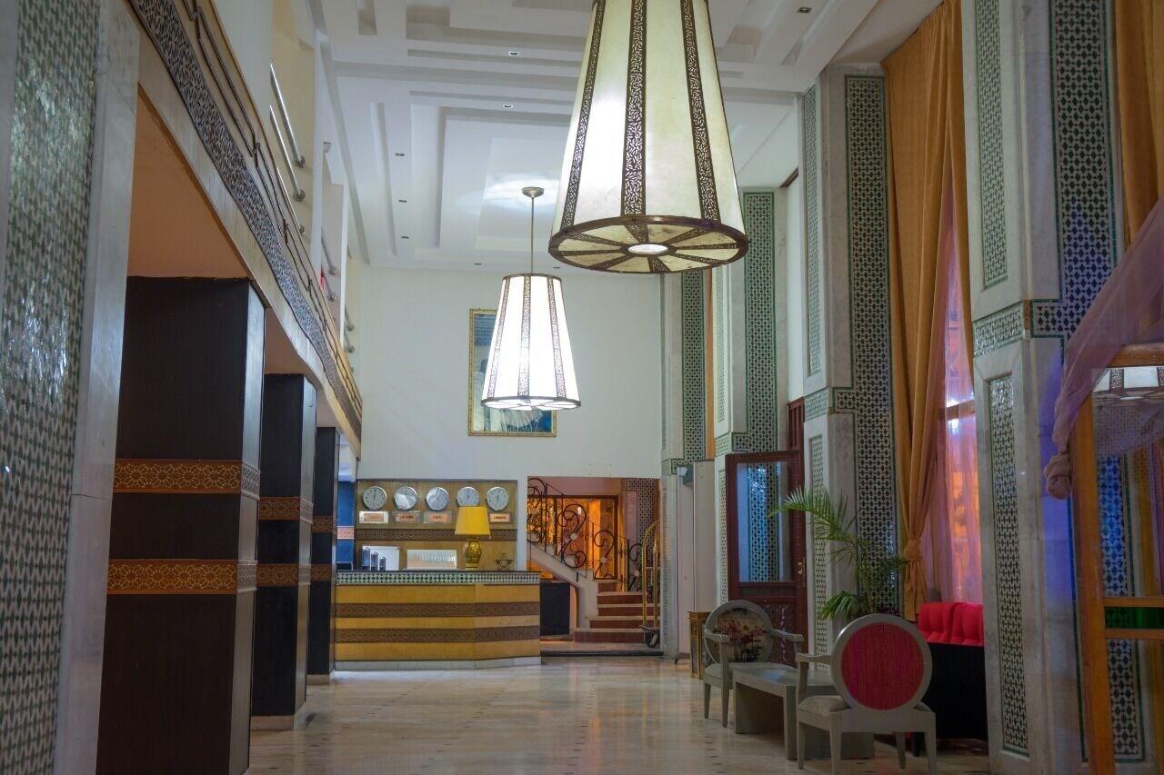 Vista Lobby Hôtel Oscar