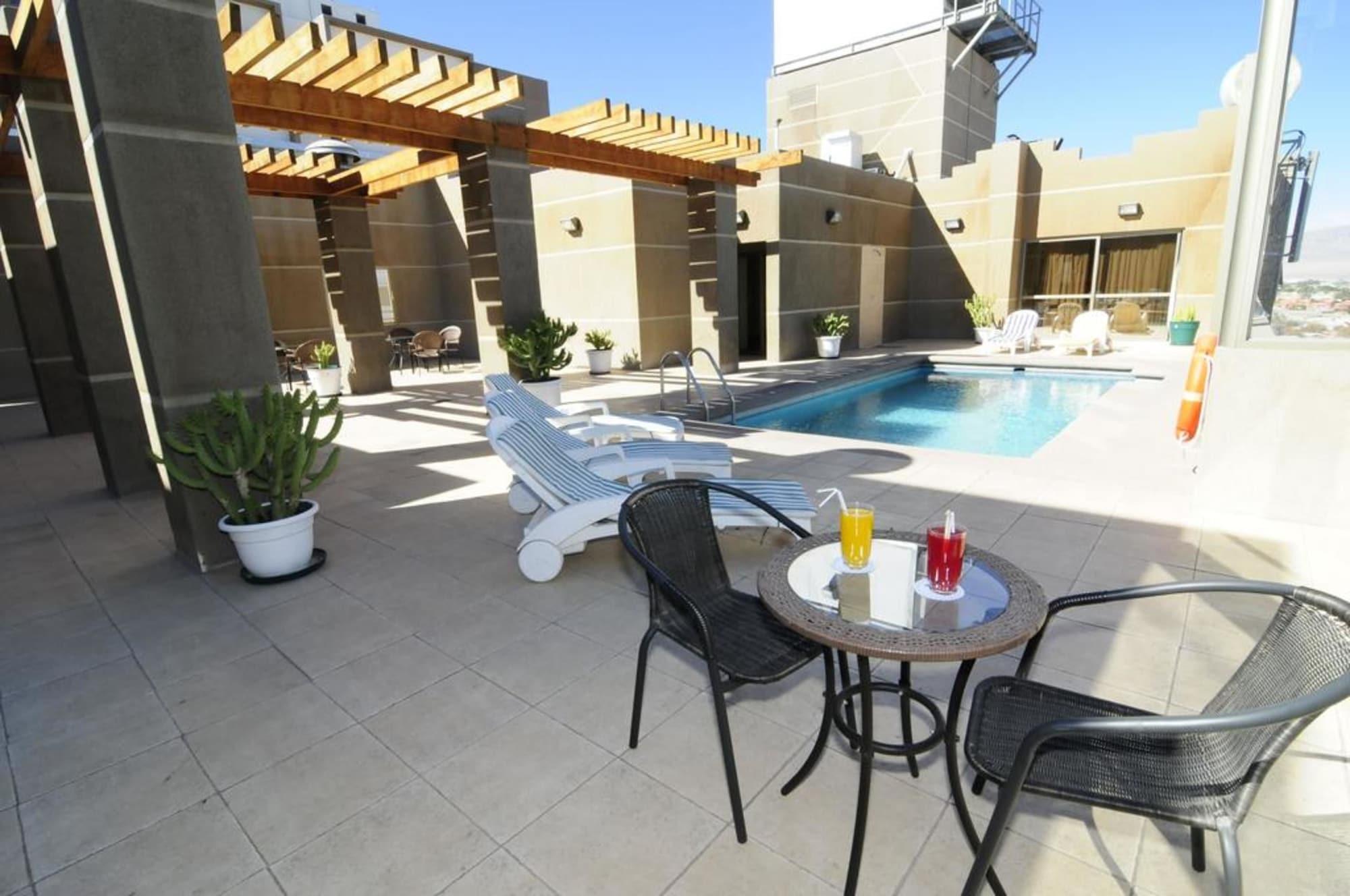 Vista da piscina Diego De Almagro Calama