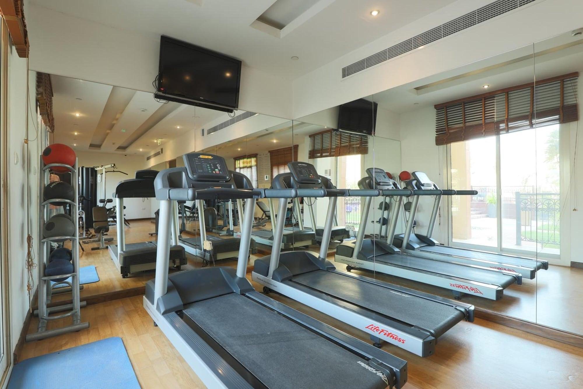 Gimnasio Mughal Suites