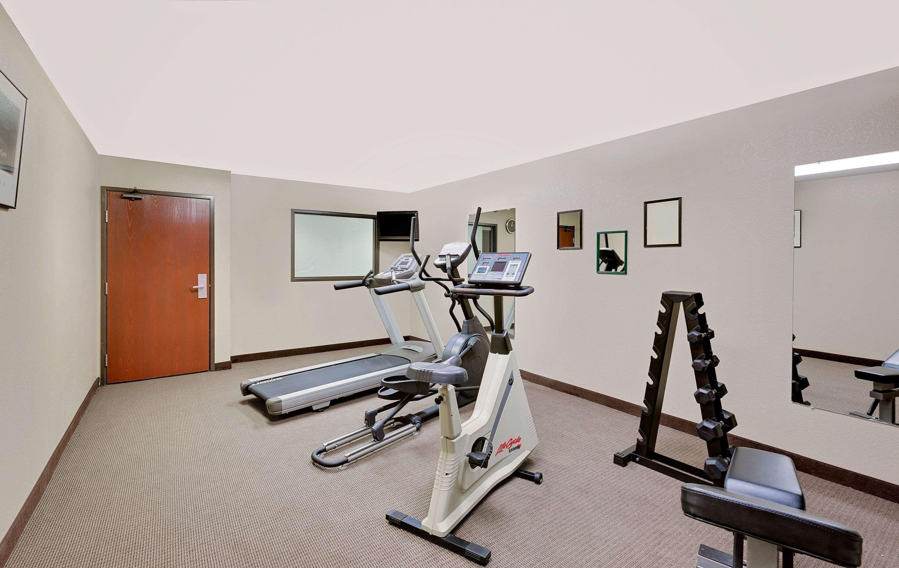 Instalaciones Recreativas Super 8 by Wyndham O Neill NE
