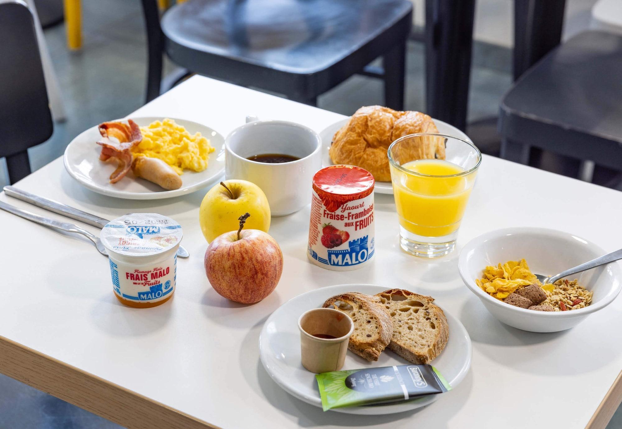 Restaurant B&B HOTEL Rennes Sud Chantepie