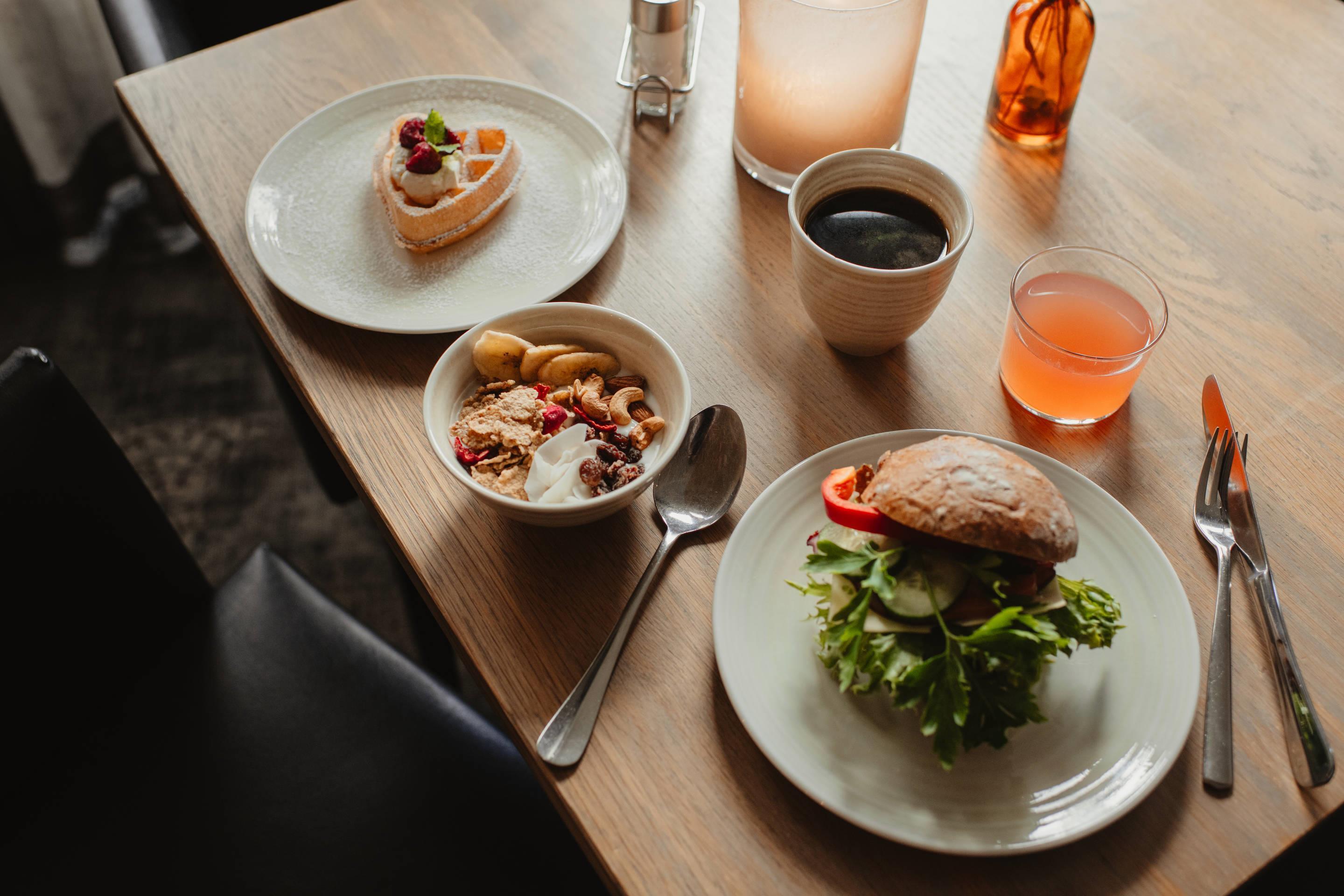 Restaurant Home Hotel Etage