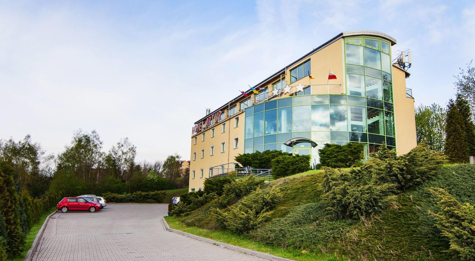 Vista Exterior Hotel Artur