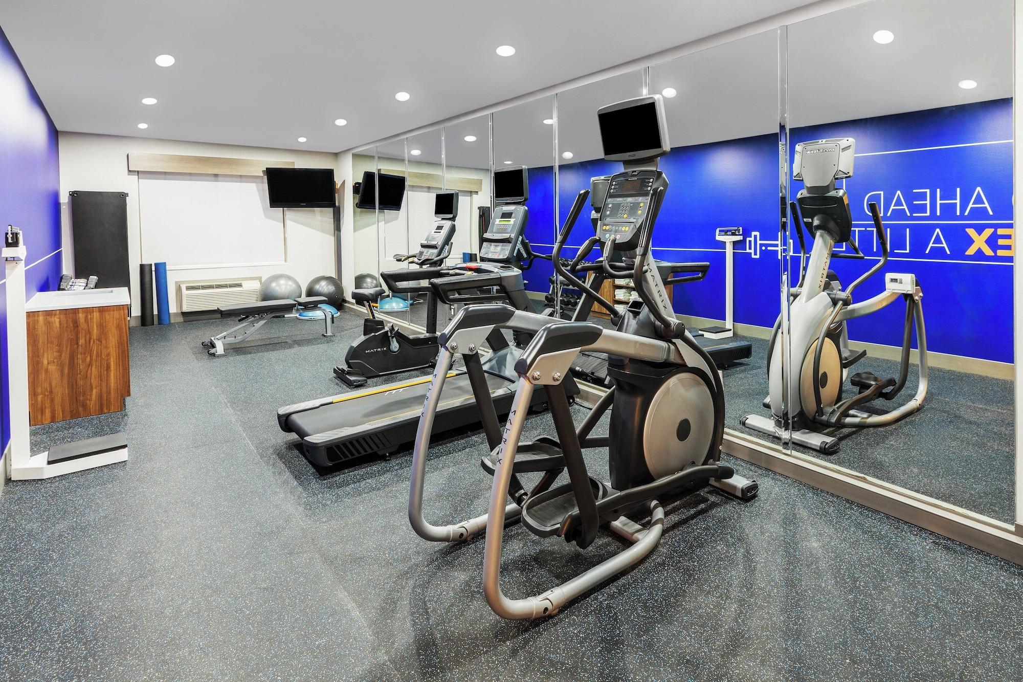 Gimnasio Holiday Inn Express and Suites Henderson by IHG
