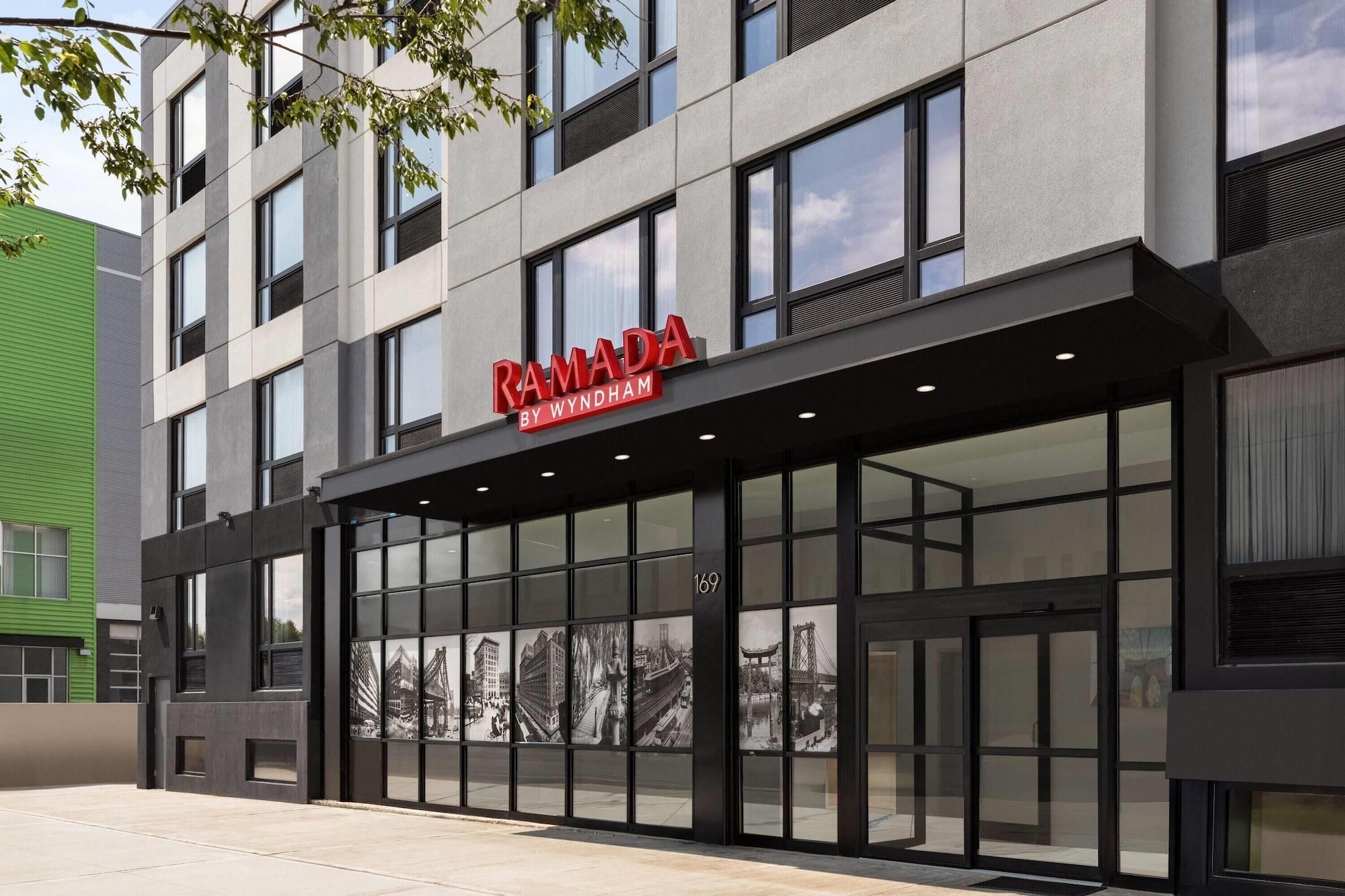 Varios Ramada By Wyndham Brooklyn Empire Blvd
