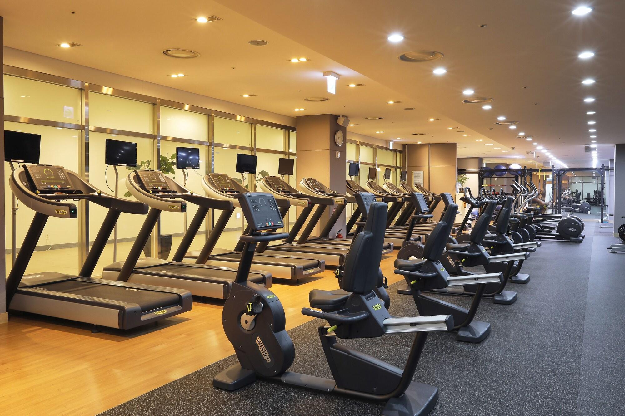 Gimnasio Wirye Militopiahotel By Marine