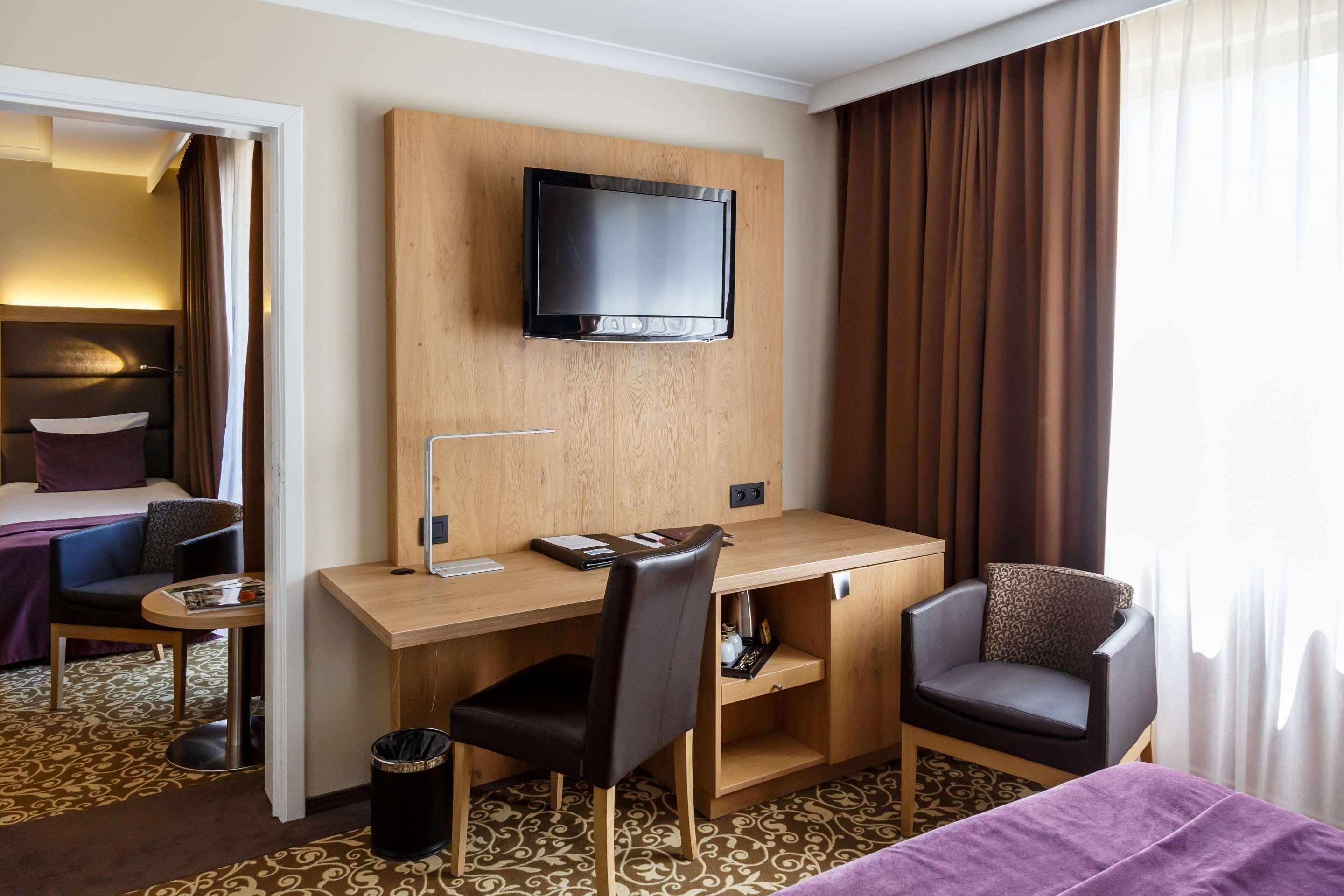 Vista Exterior Van der Valk Hotel Nivelles - Sud