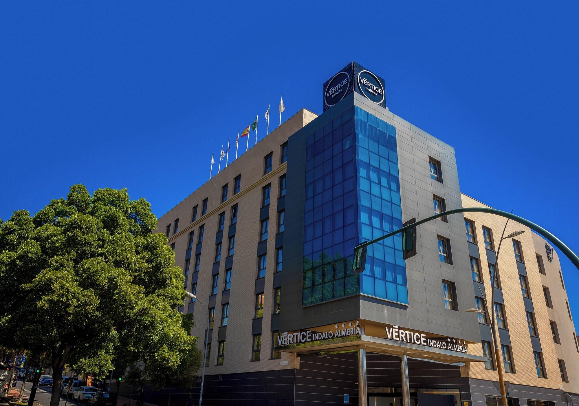 Varios Hotel Vértice Índalo Almería