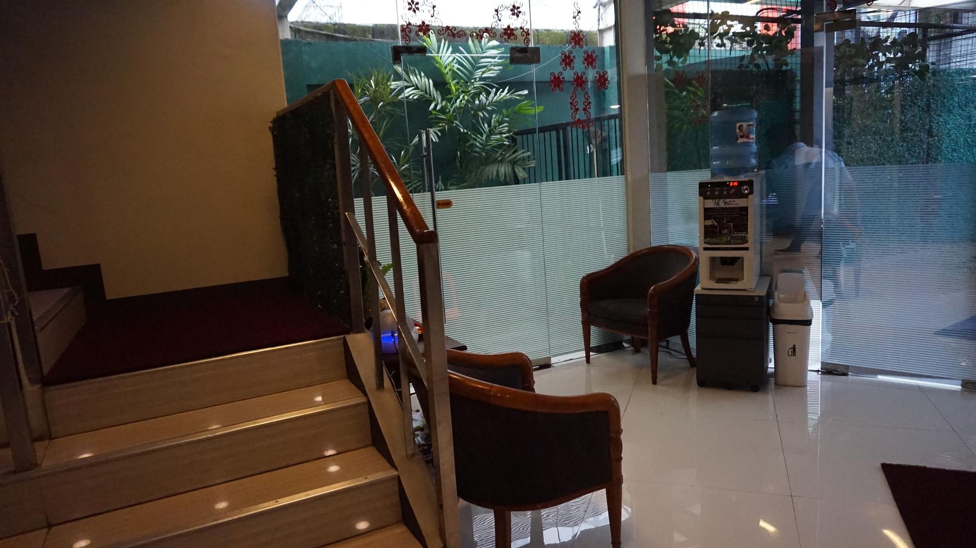 Vista Lobby Sulit Place