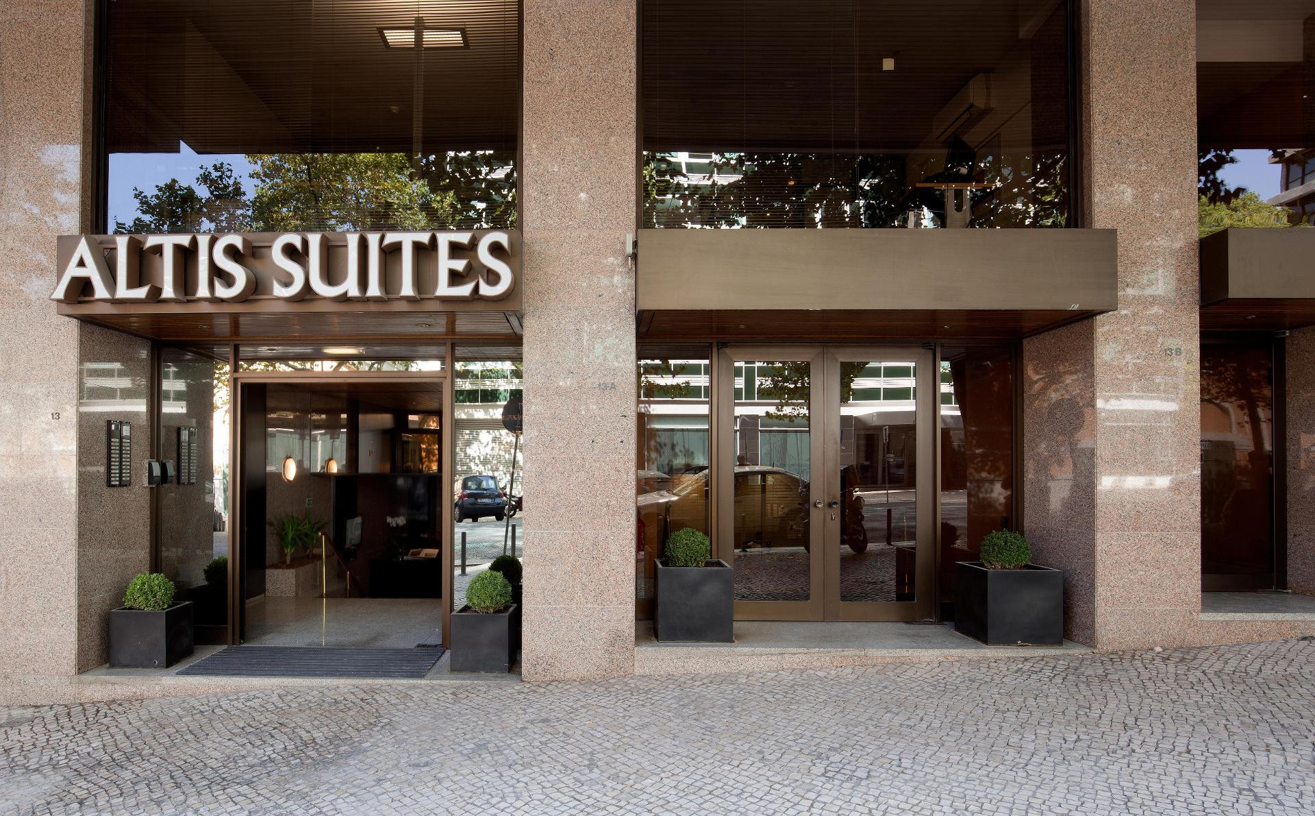 Vista Exterior Altis Suites - Apartamentos Turísticos