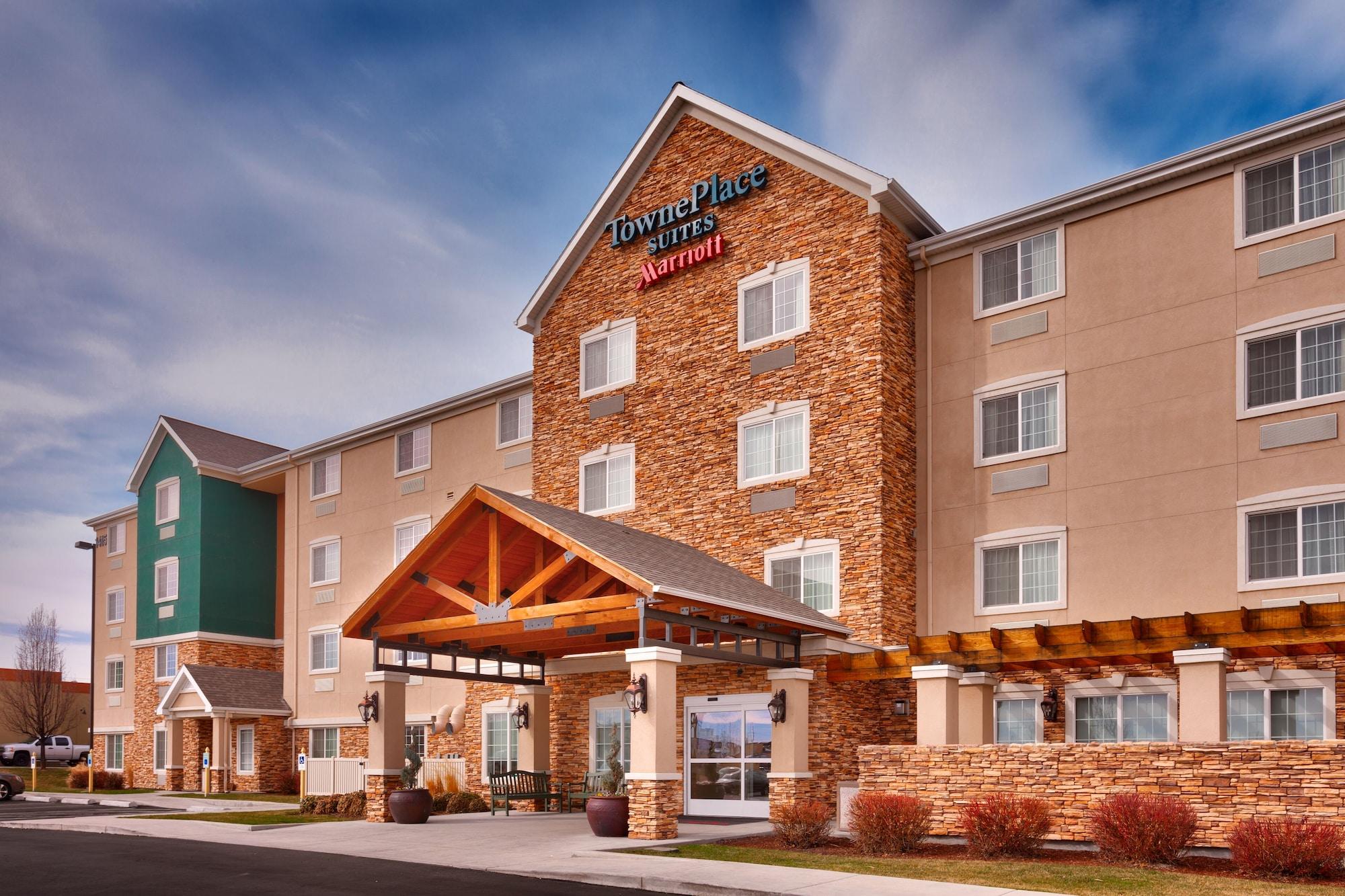 Vista Exterior Towneplace Suites Marriott Meridian