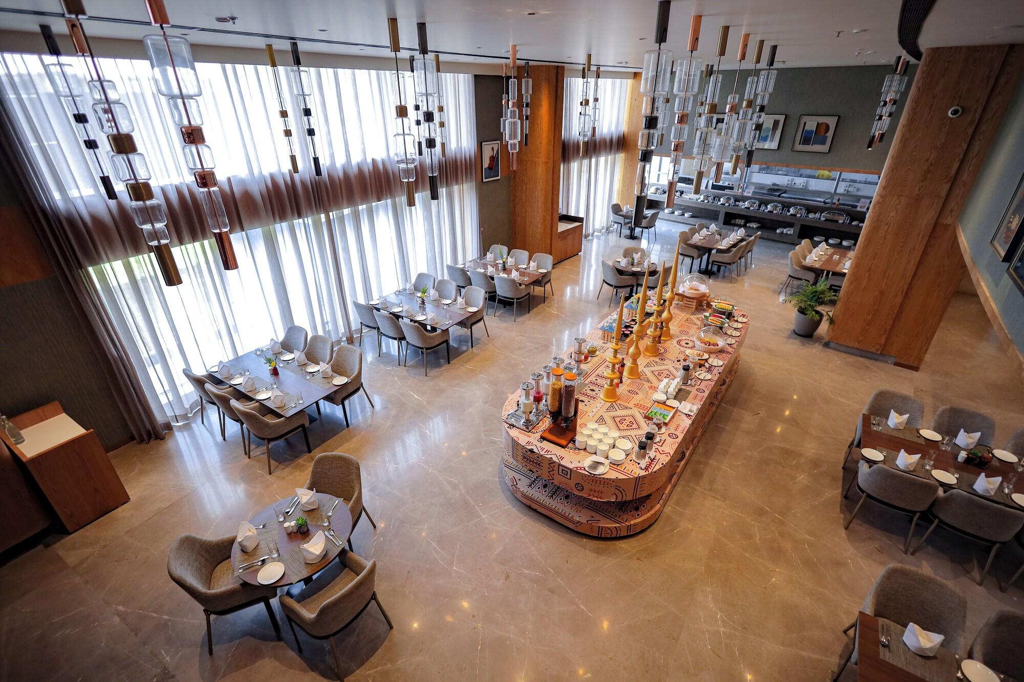 Restaurant Regenta - The World Surat