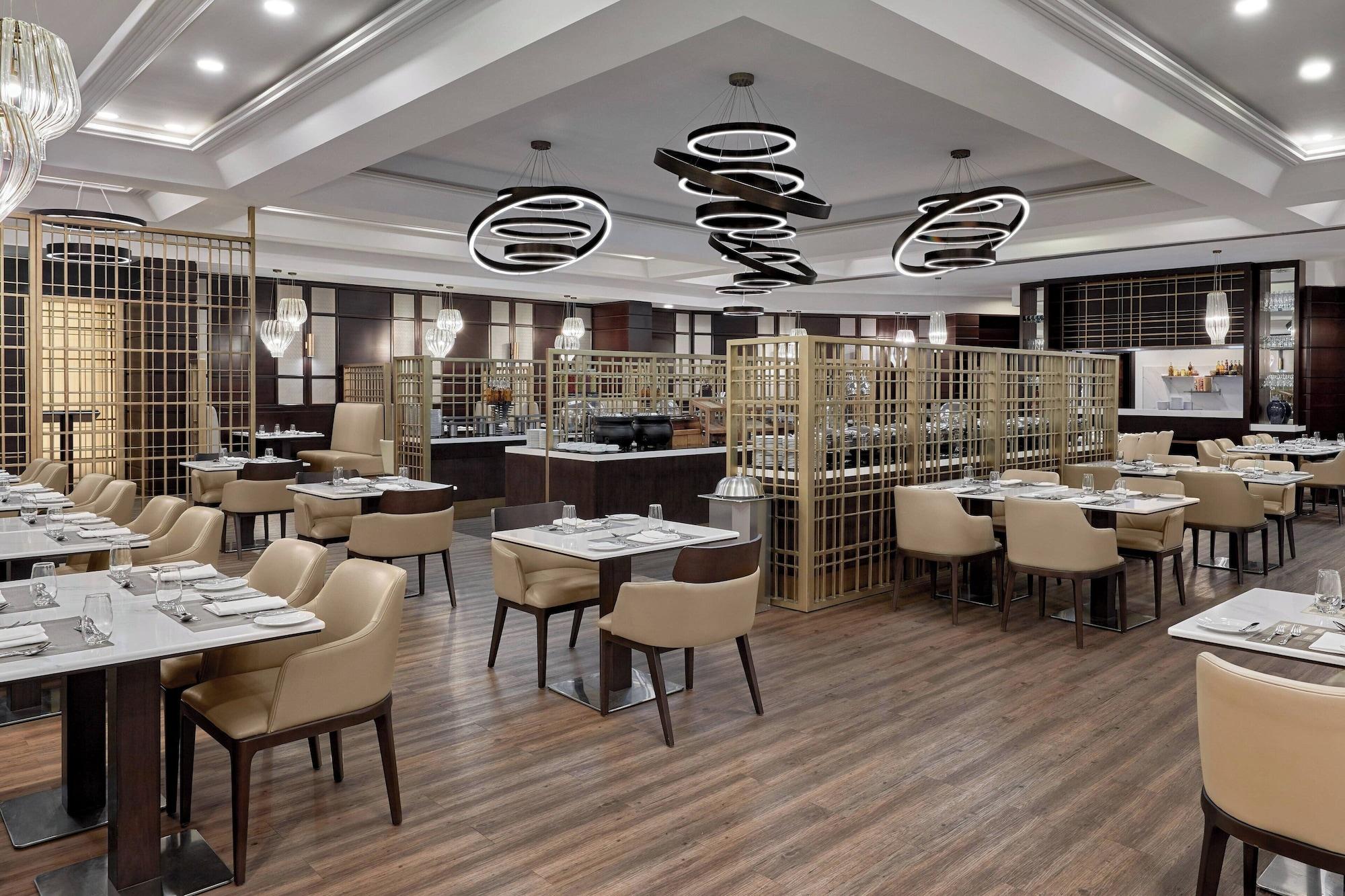 Restaurant Riyadh Airport Marriott Hotel