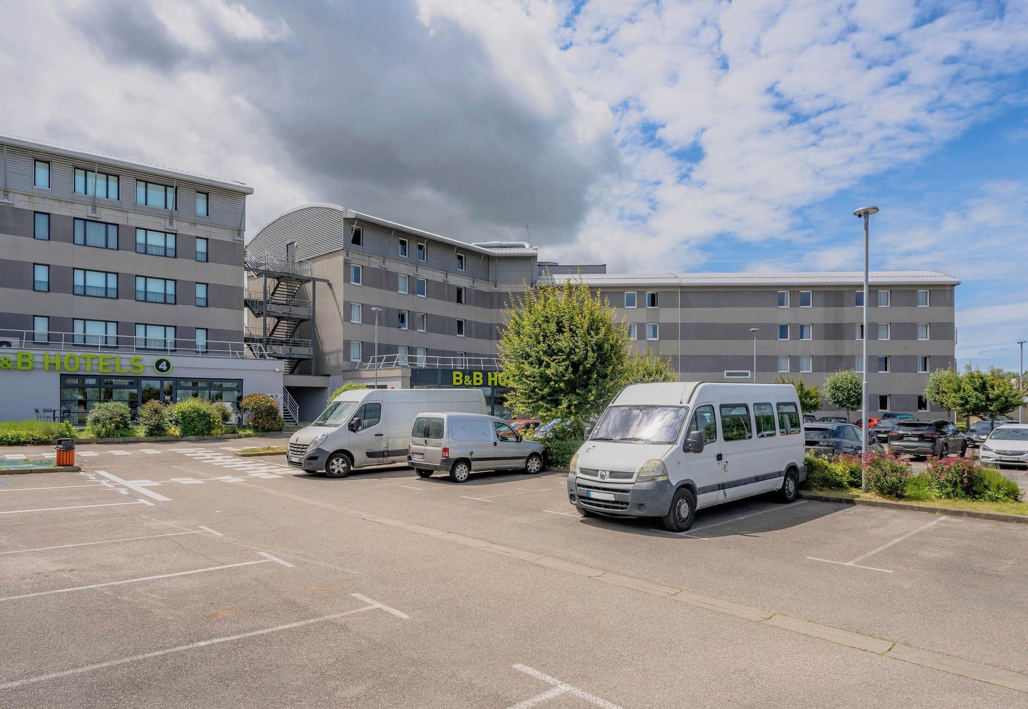 Vista Exterior B&B HOTEL Calais Terminal Cité de l'Europe 4 étoiles