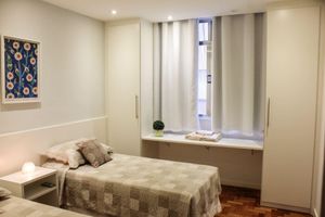 Alquiler Vacacional - Copacabana beach block in the most popular street with lots of comfort!