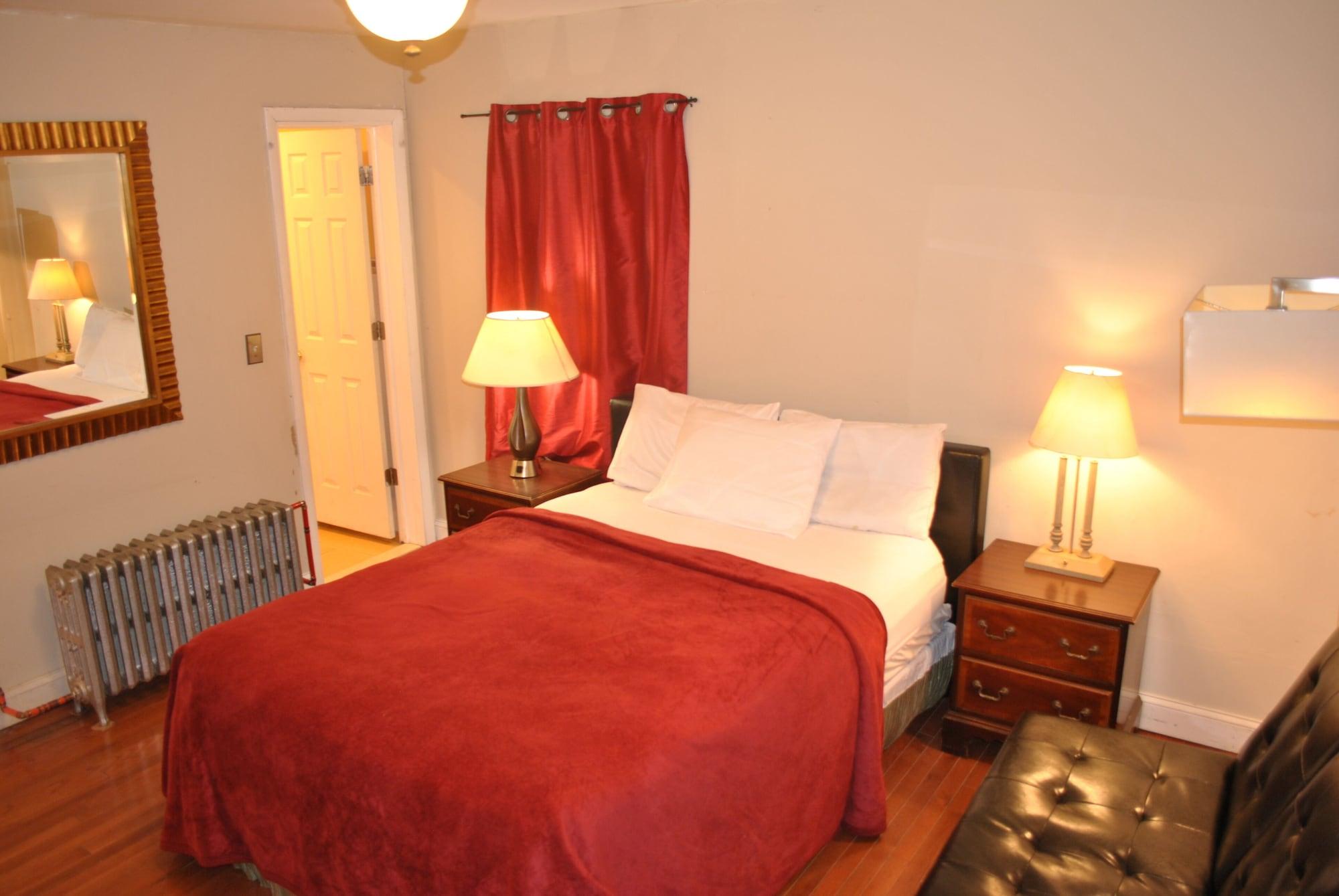 Varios Motel House