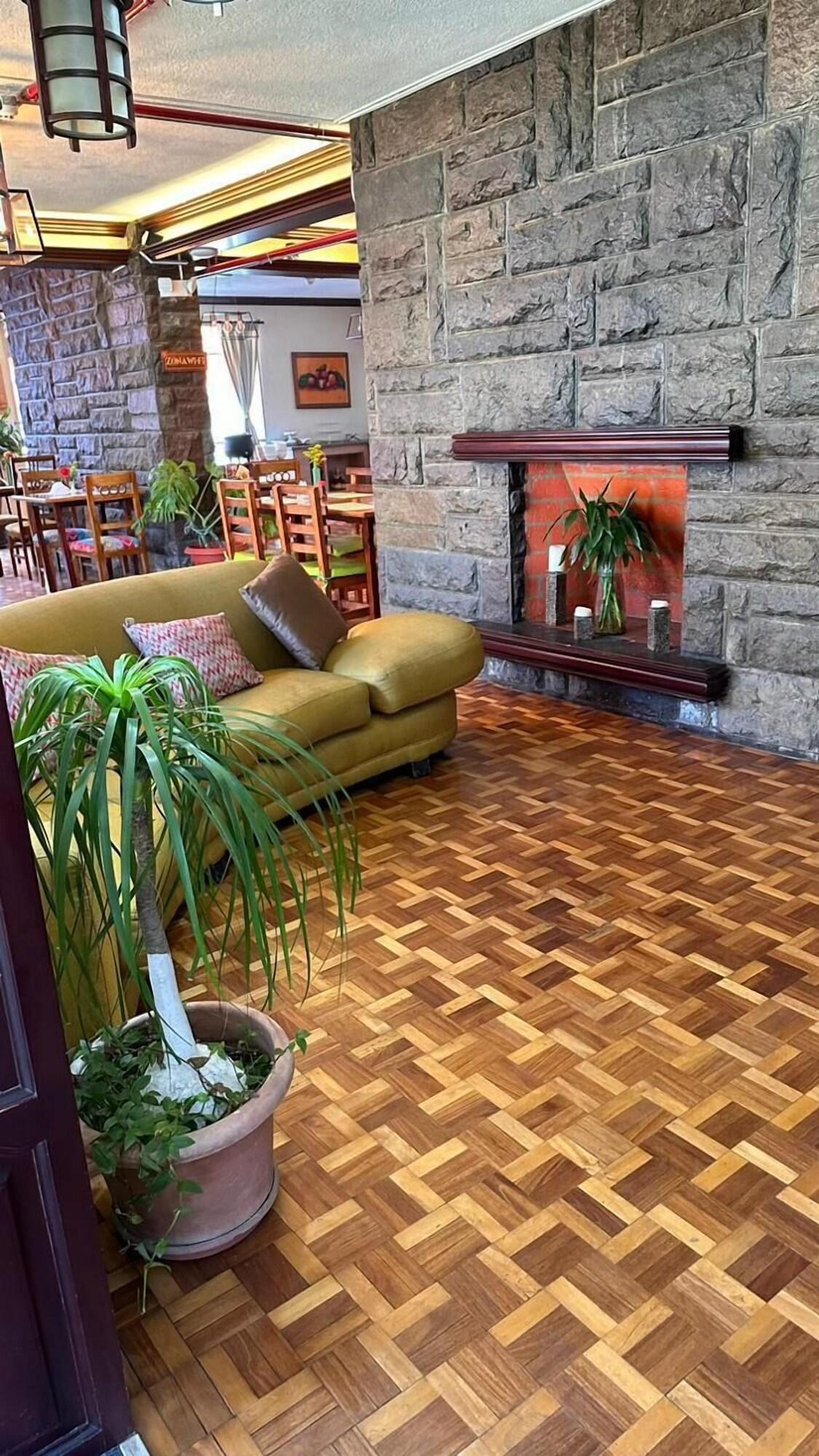 Vista Lobby Casa Carrión