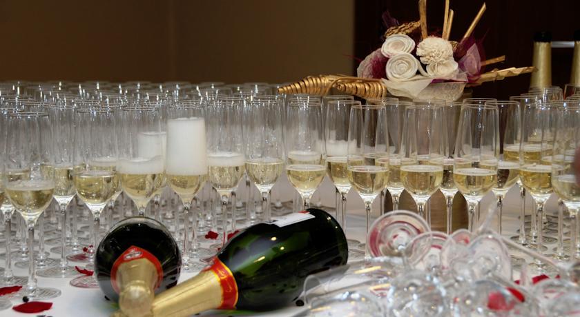 Bar/Salón Grand Targu Mures