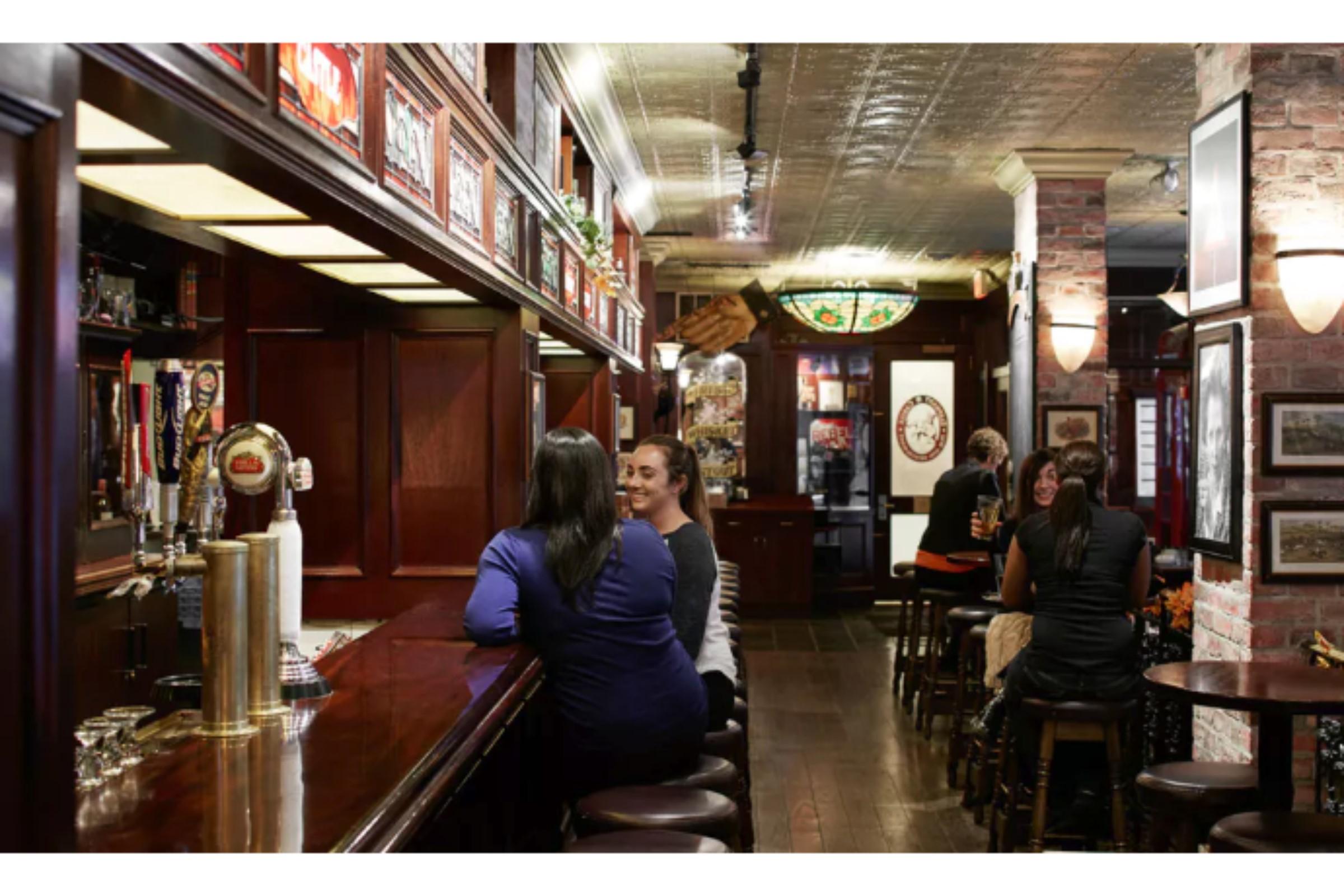 Bar/Salón Club Quarters Hotel Faneuil Hall, Boston