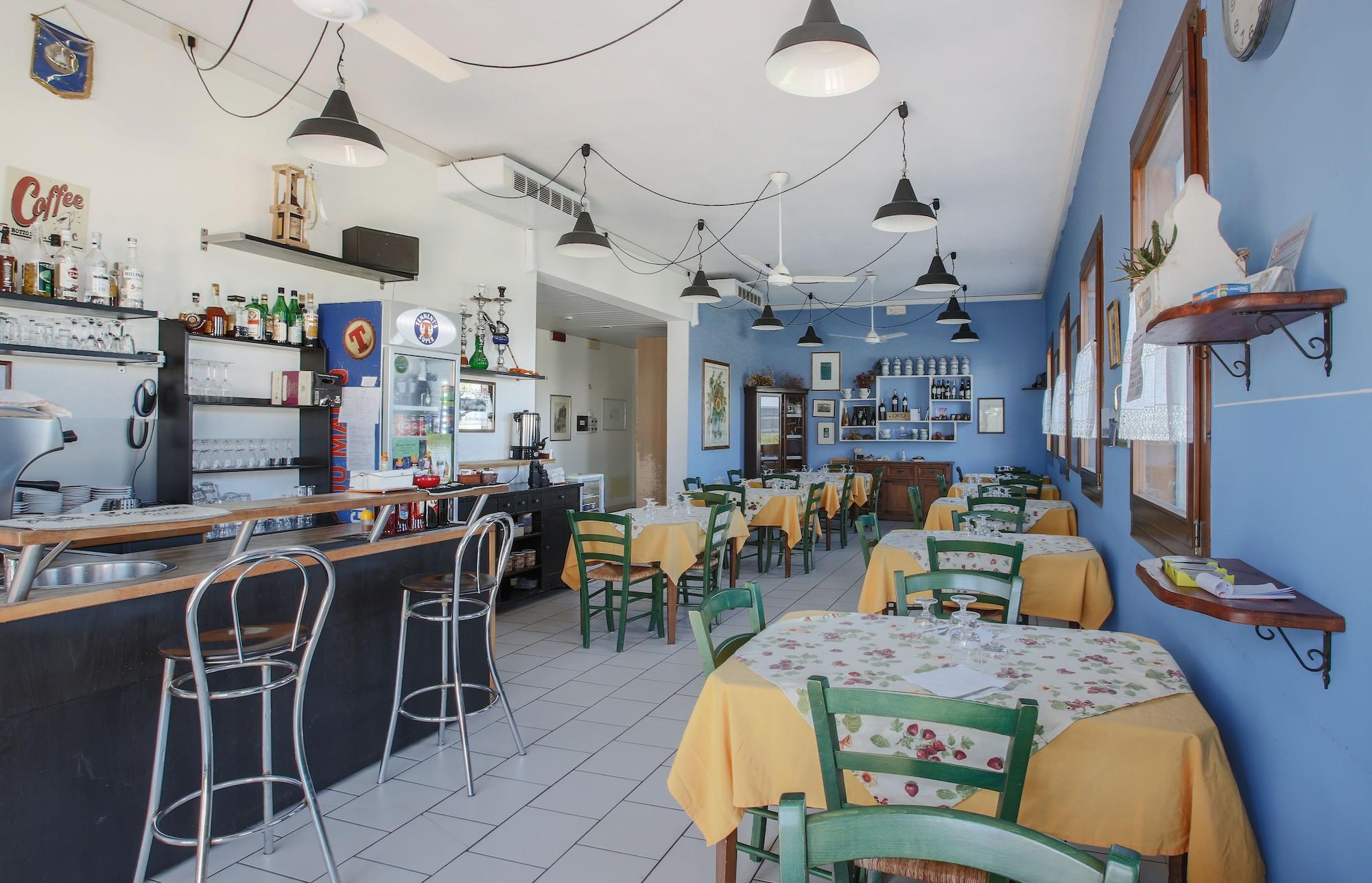 Bar/Salón Lato Azzurro