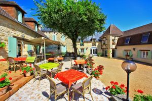 Alojamiento - Logis Hôtel A Jayac