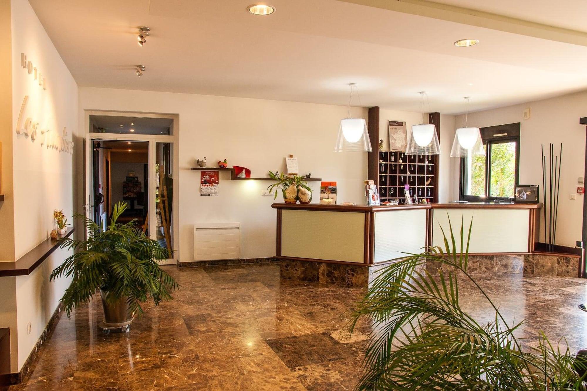 Vista Lobby Hôtel Les Amandiers