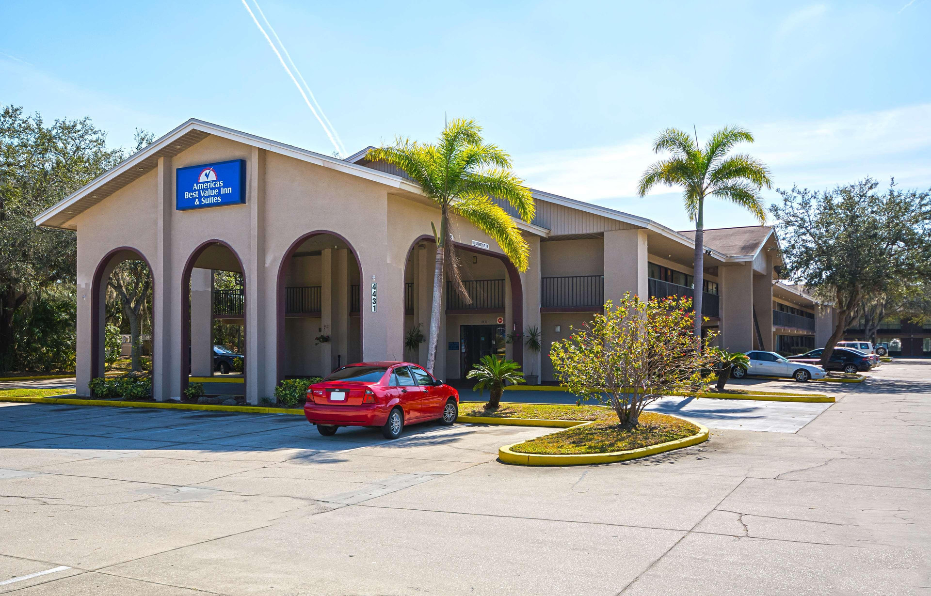 Vista Exterior Americas Best Value Inn & Suites Melbourne