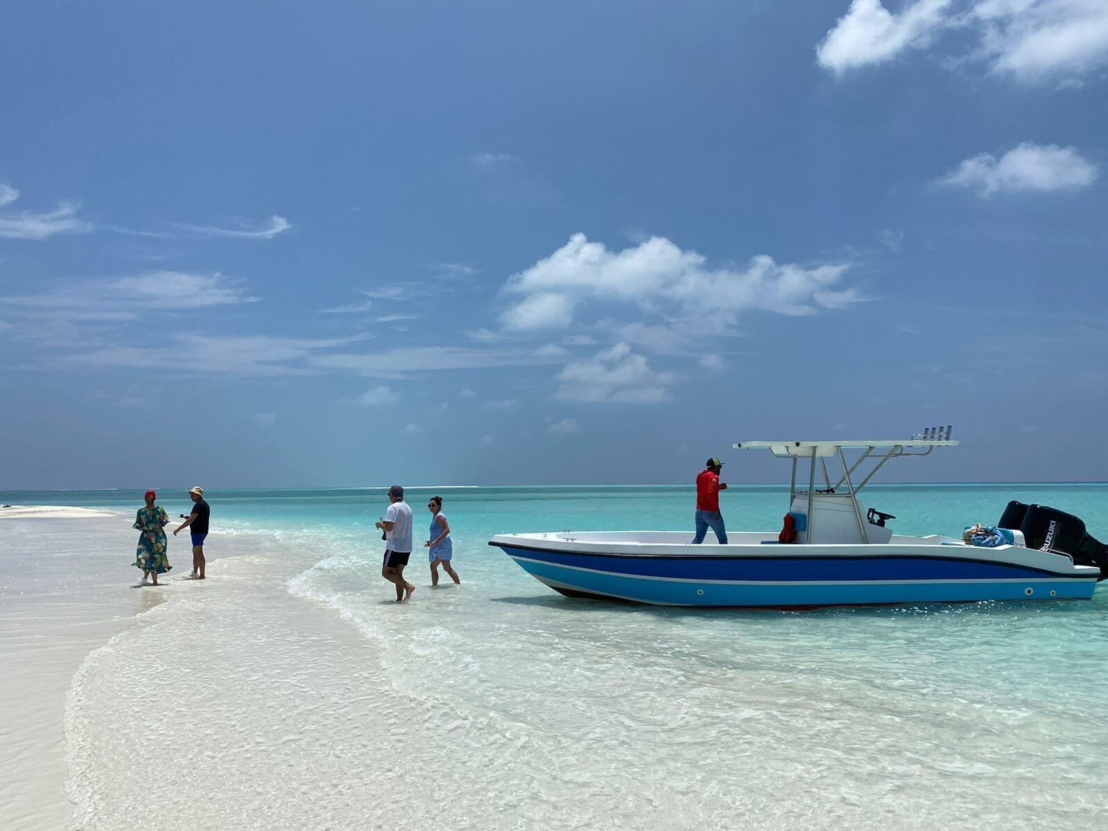 Playa Blue Wave Guest House