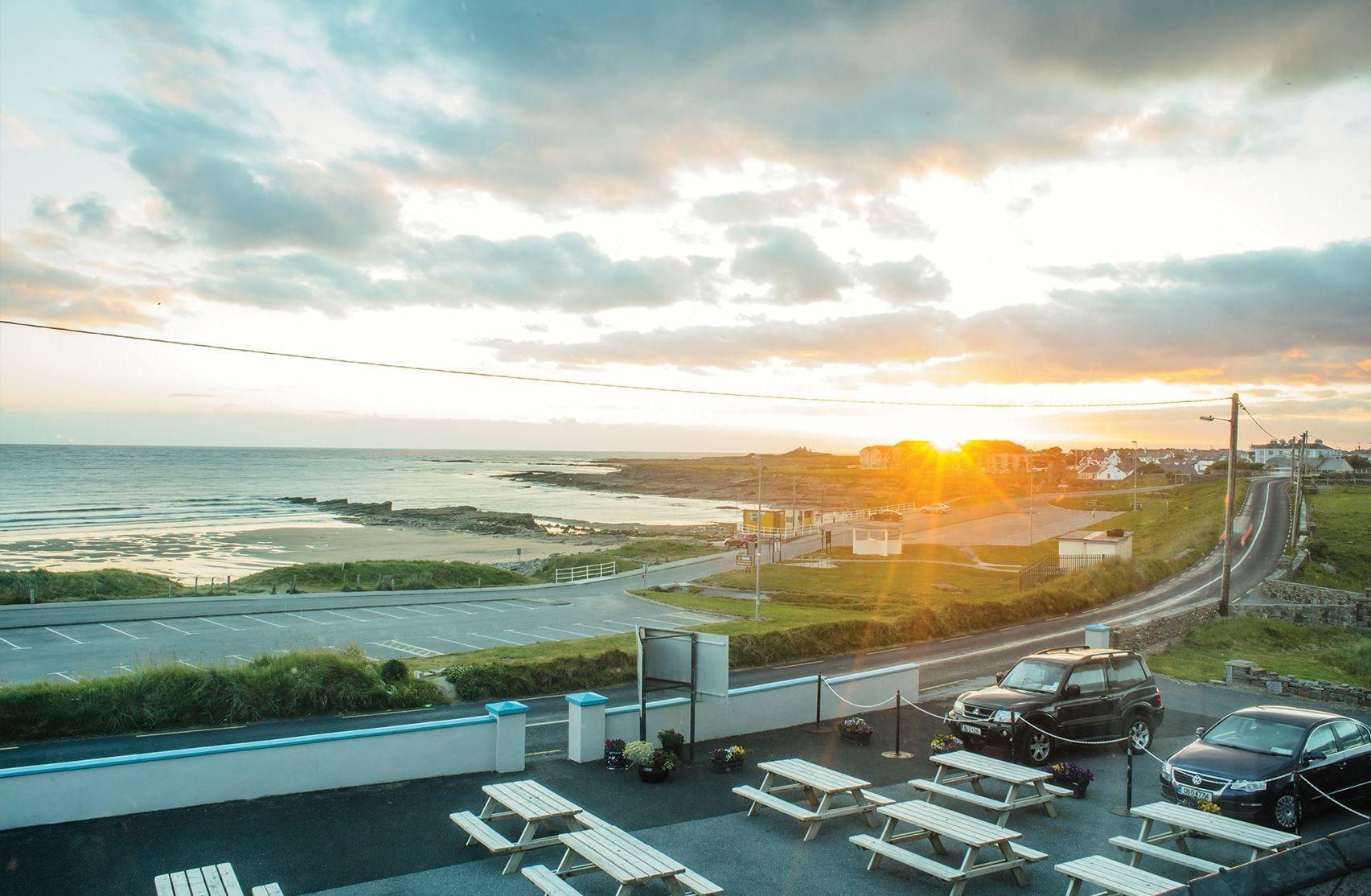 Vista Exterior The Coast Lodge