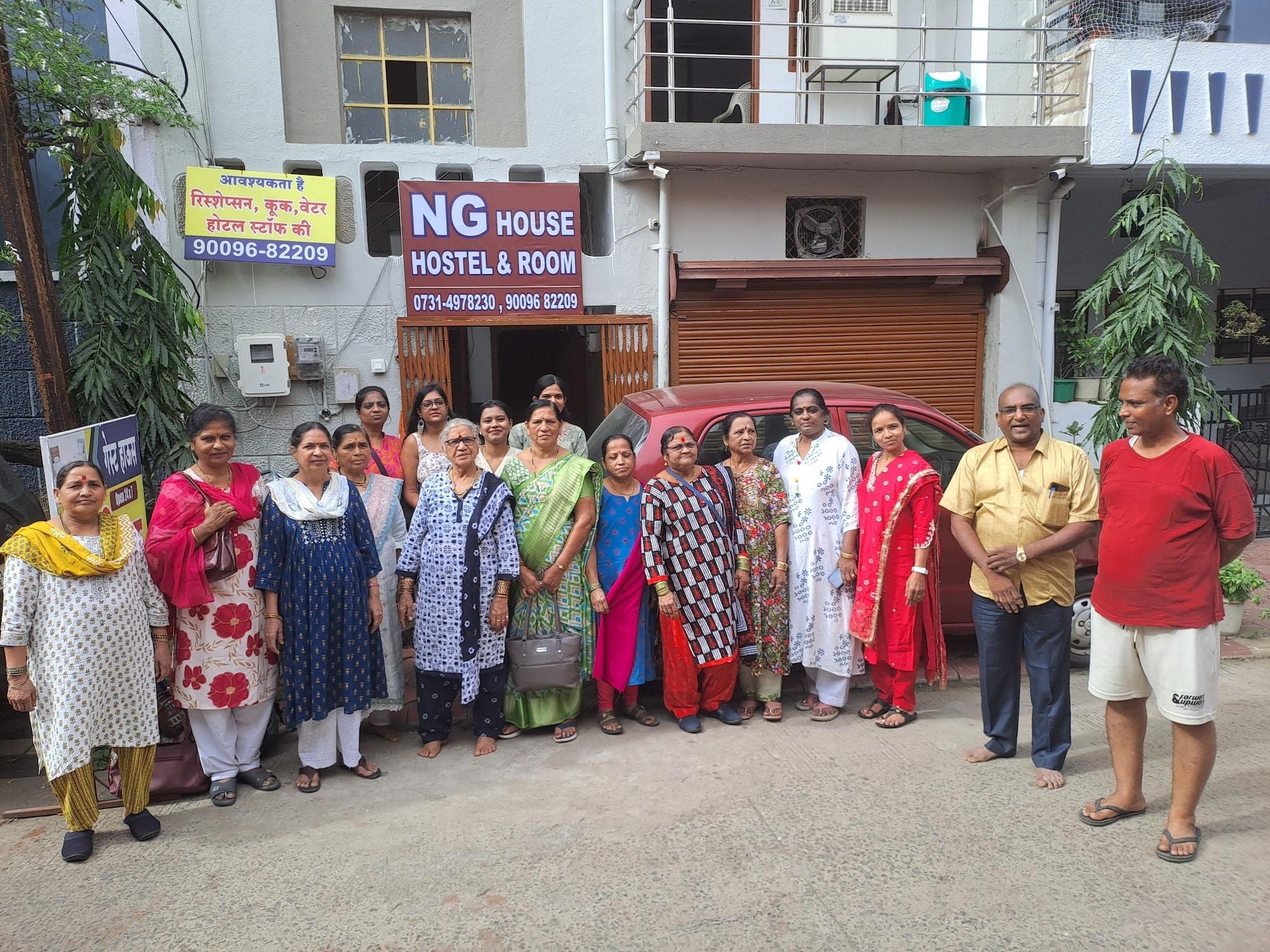 Vista Exterior Narmada Guest House