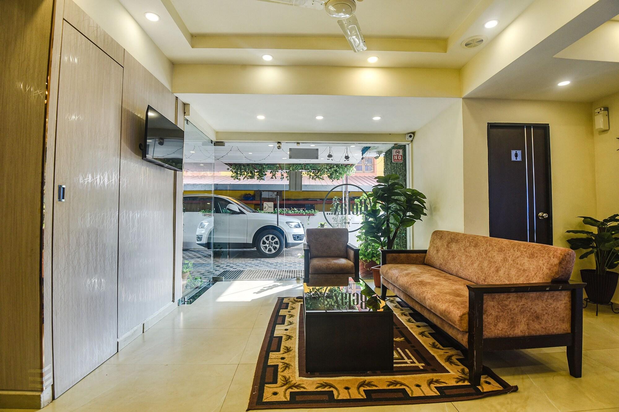 Vista Lobby Fabexpress Relax Holiday Home