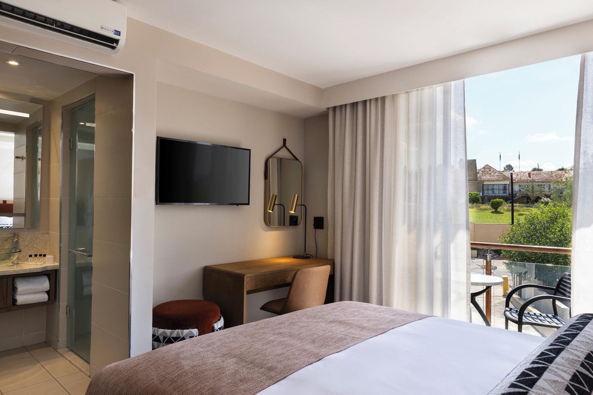 Varios Mpilo Boutique Hotel