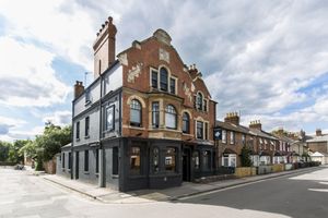 Alojamiento - The Porterhouse Grill & Rooms