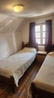 Alojamiento - Hostal La Franca céntrico, Habitación privada 1 y Amplia cocina