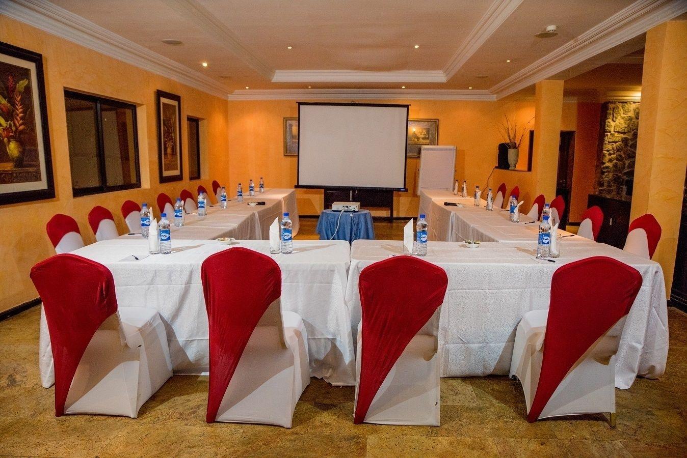 Sala de Reuniones Clear Essence California Spa & Wellness Resort