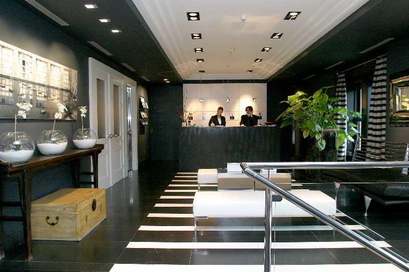 Vista Lobby Embarcadero