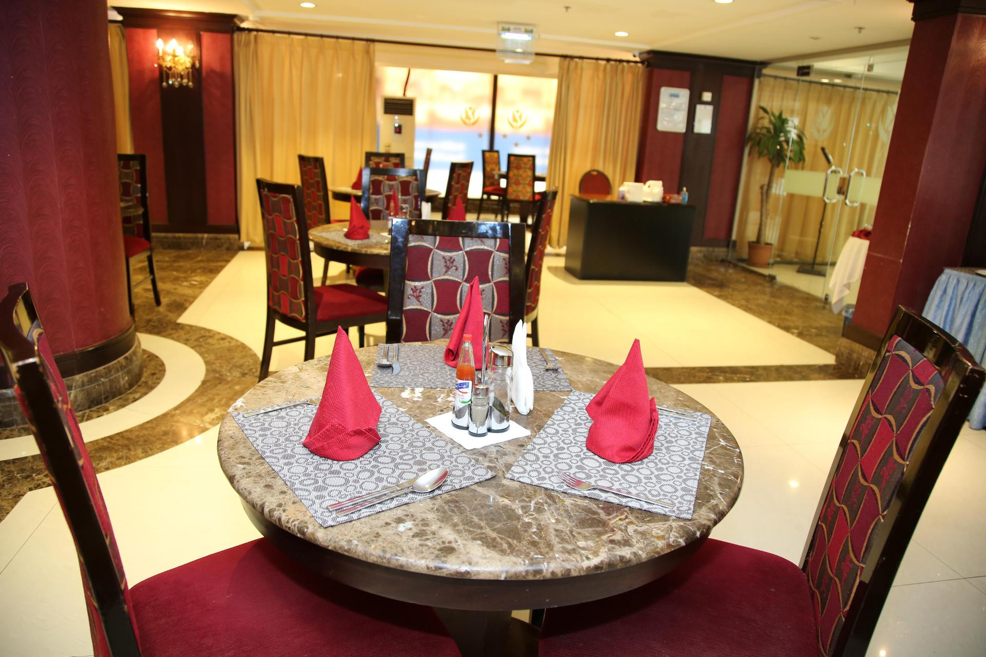 Restaurant Tulip Inn Riyadh