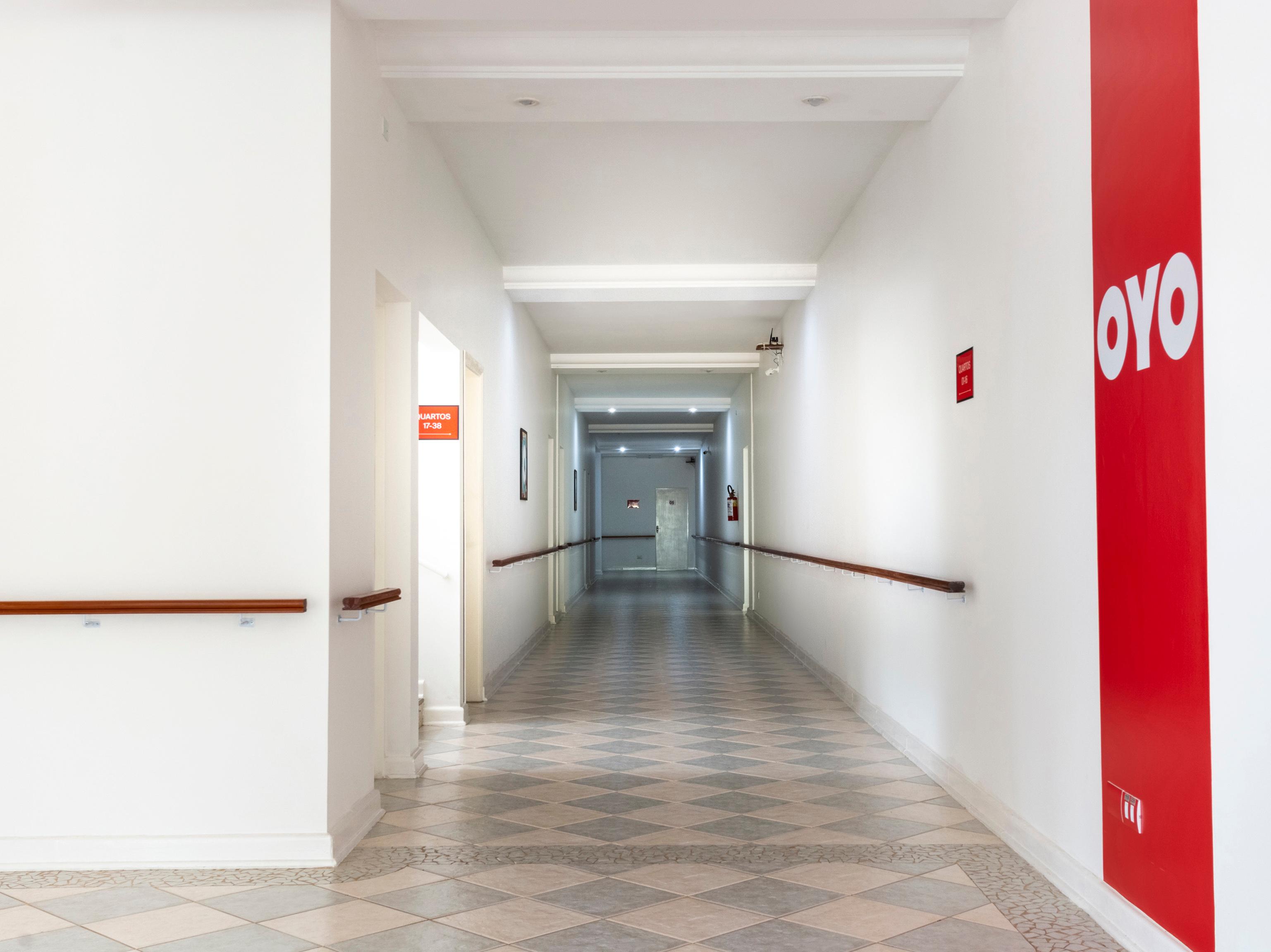 Varios OYO Hotel Cosmópolis, Sao Paulo