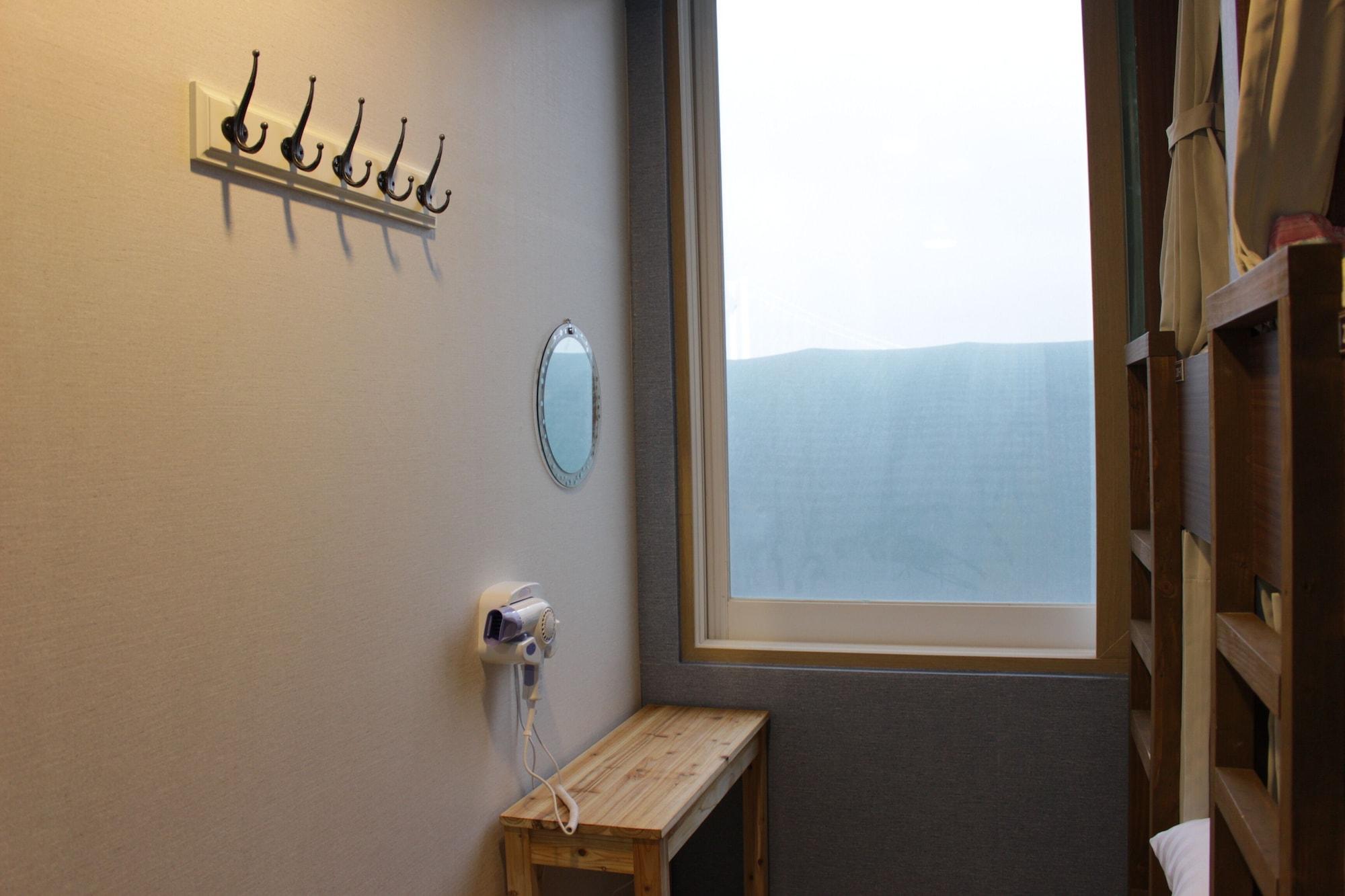 Set de Habitación Bexco Hostel B&B