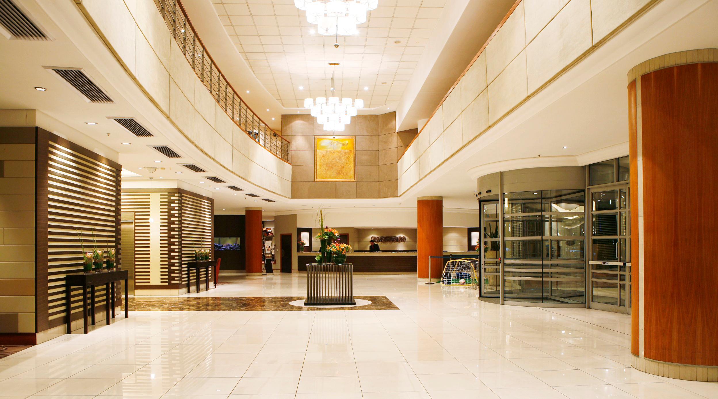 Vista Lobby Southern Sun Waterfront Cape Town