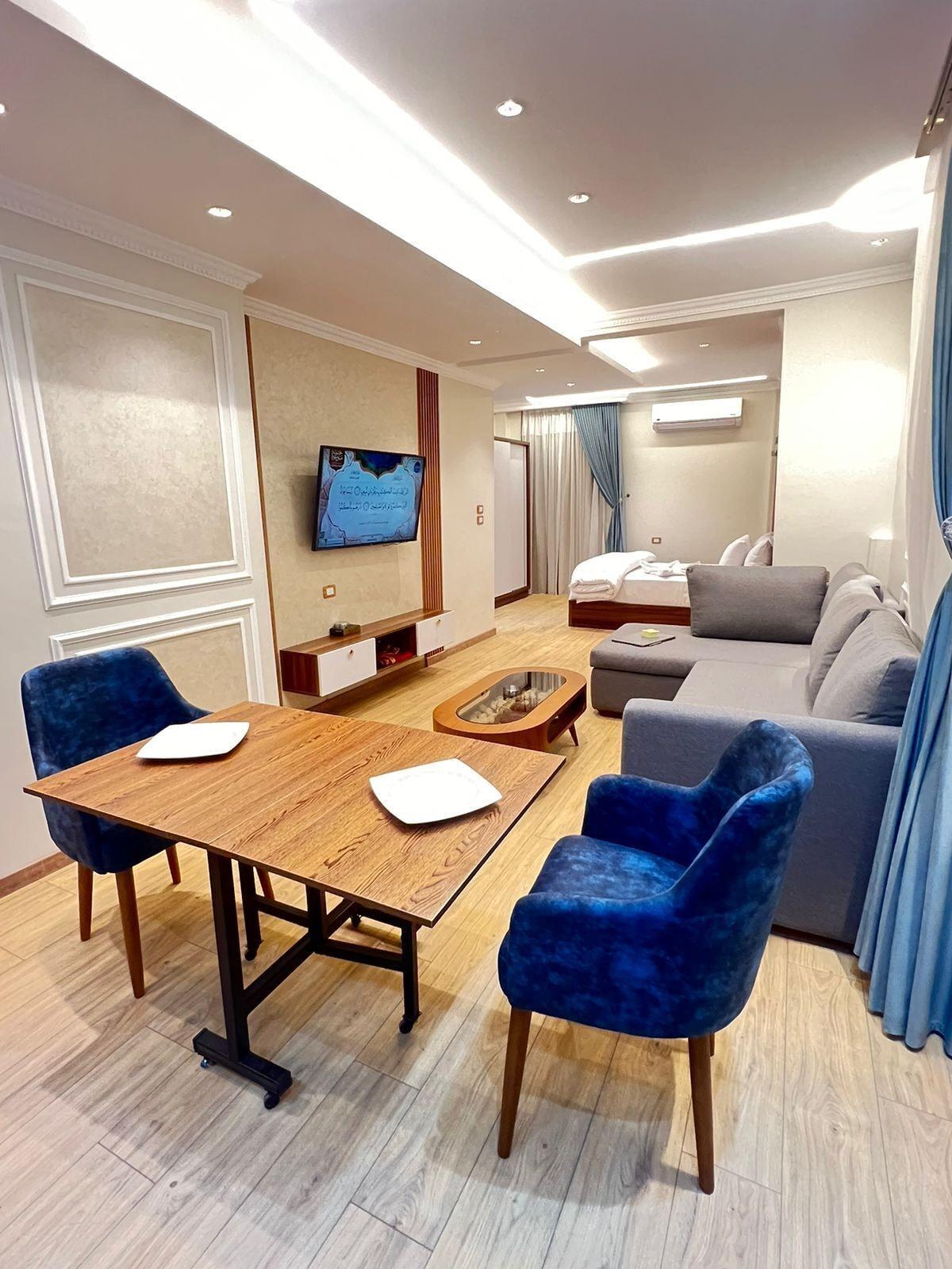 Comodidades del Alojamiento Royal hotel tanta