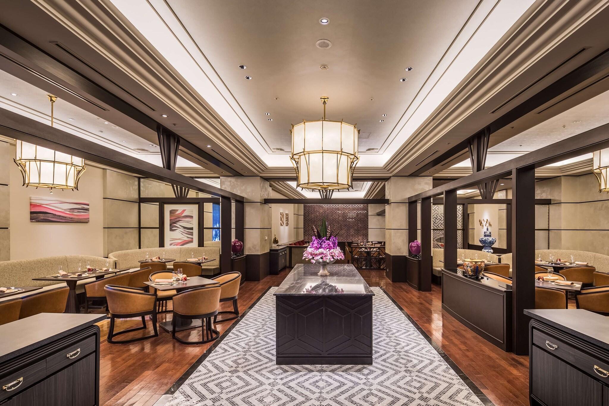 Restaurant Hilton Tokyo Bay