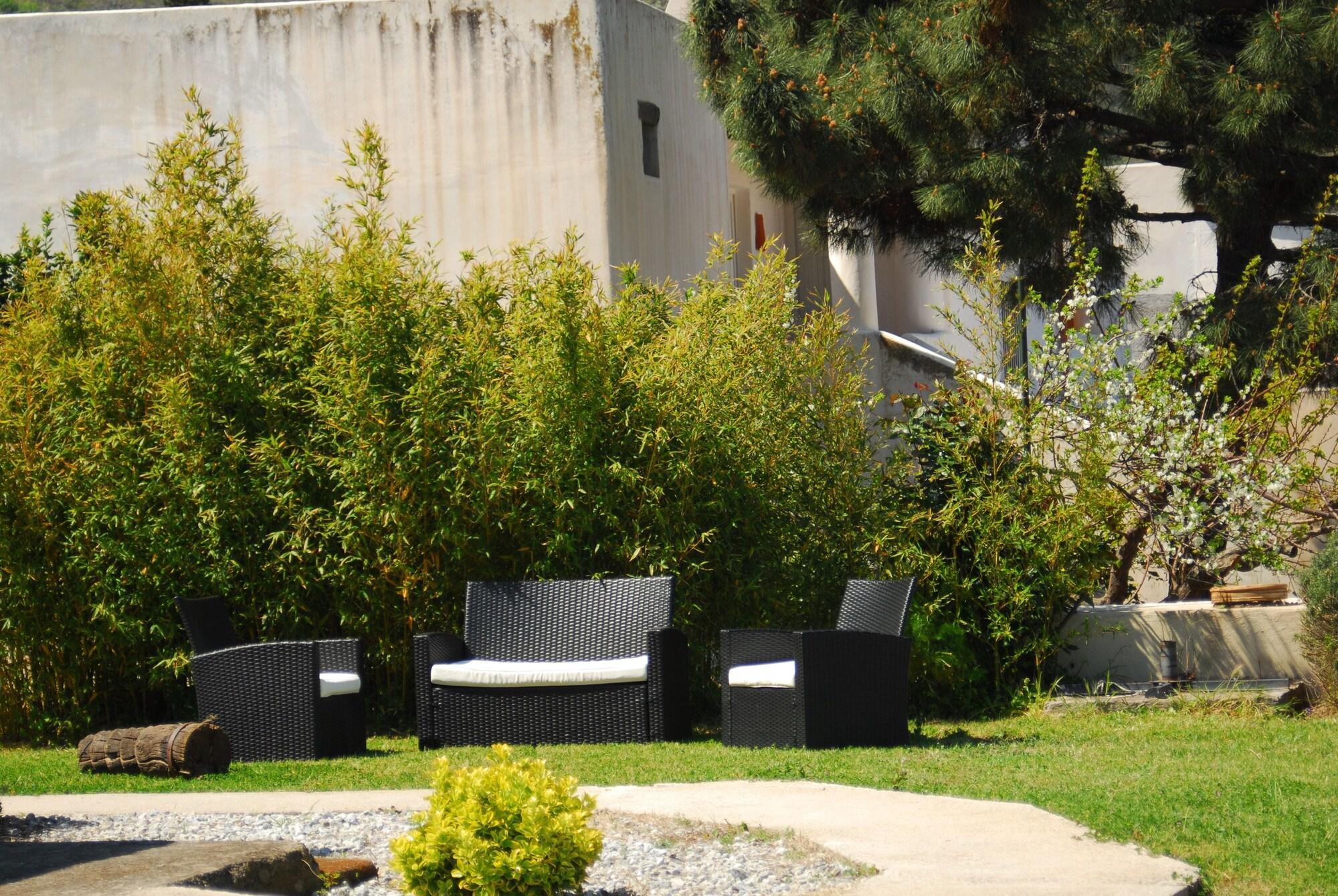 Vista Exterior Bed & Breakfast Eoliano