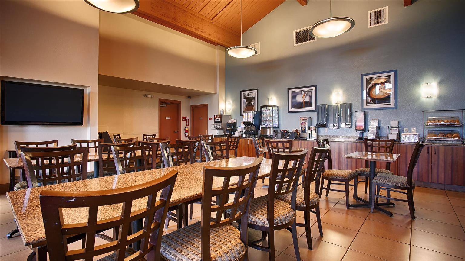 Restaurant Best Western Valencia Inn